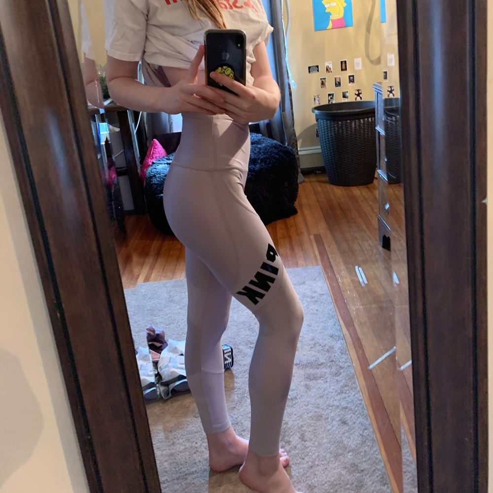 Victoria’s secret pink leggings